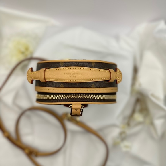 Louis Vuitton Boite chapeau small bag with strap - Picture 2 of 12